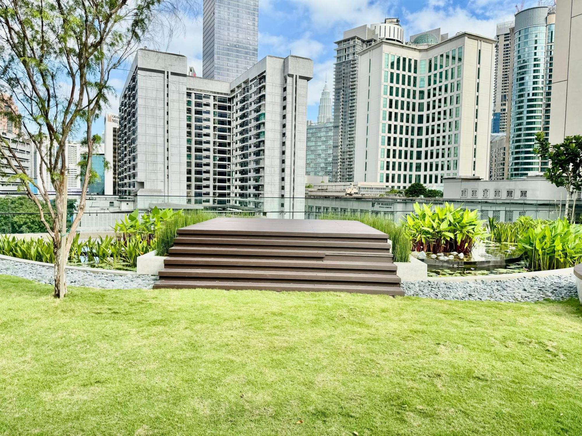 Klcc Suites At Axon By Skypool Kuala Lumpur Exterior foto