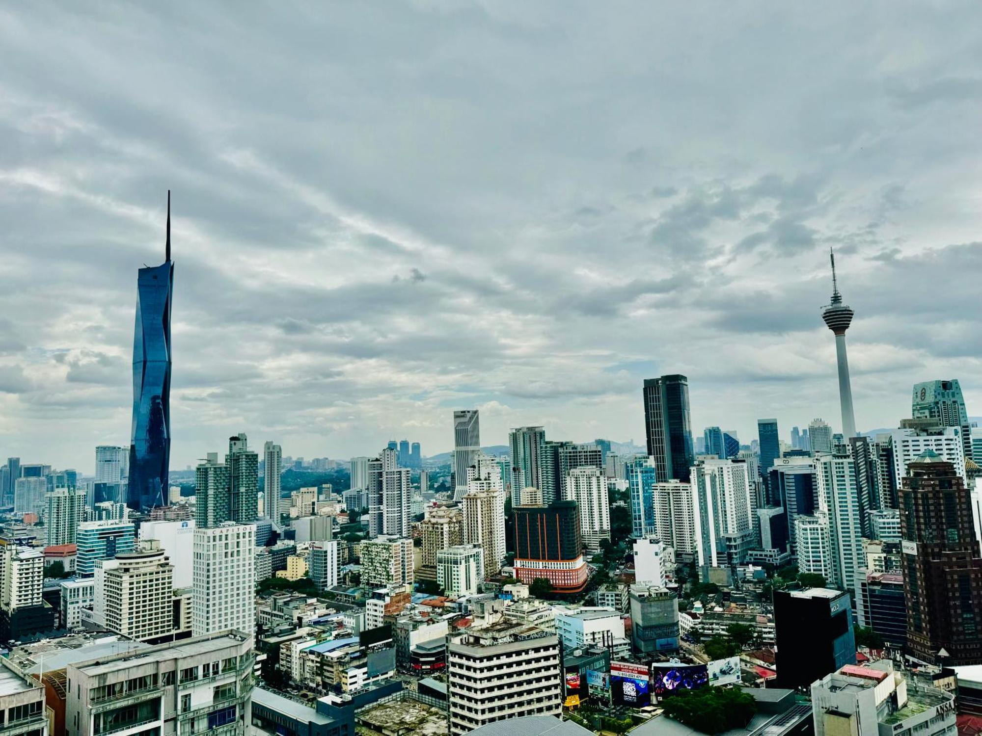 Klcc Suites At Axon By Skypool Kuala Lumpur Exterior foto