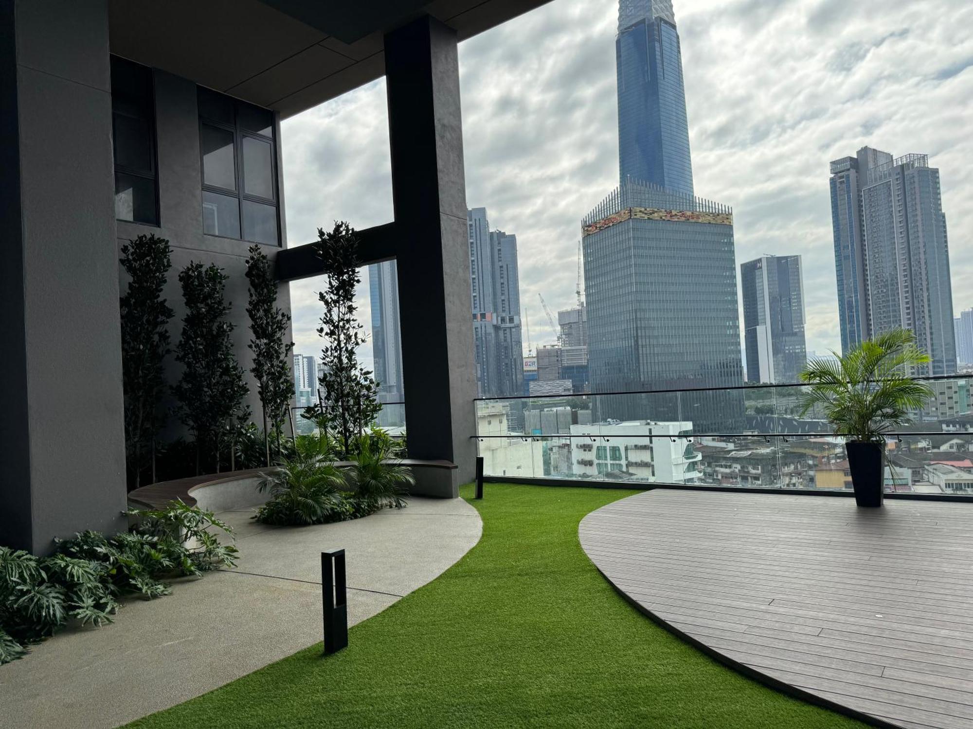 Klcc Suites At Axon By Skypool Kuala Lumpur Exterior foto