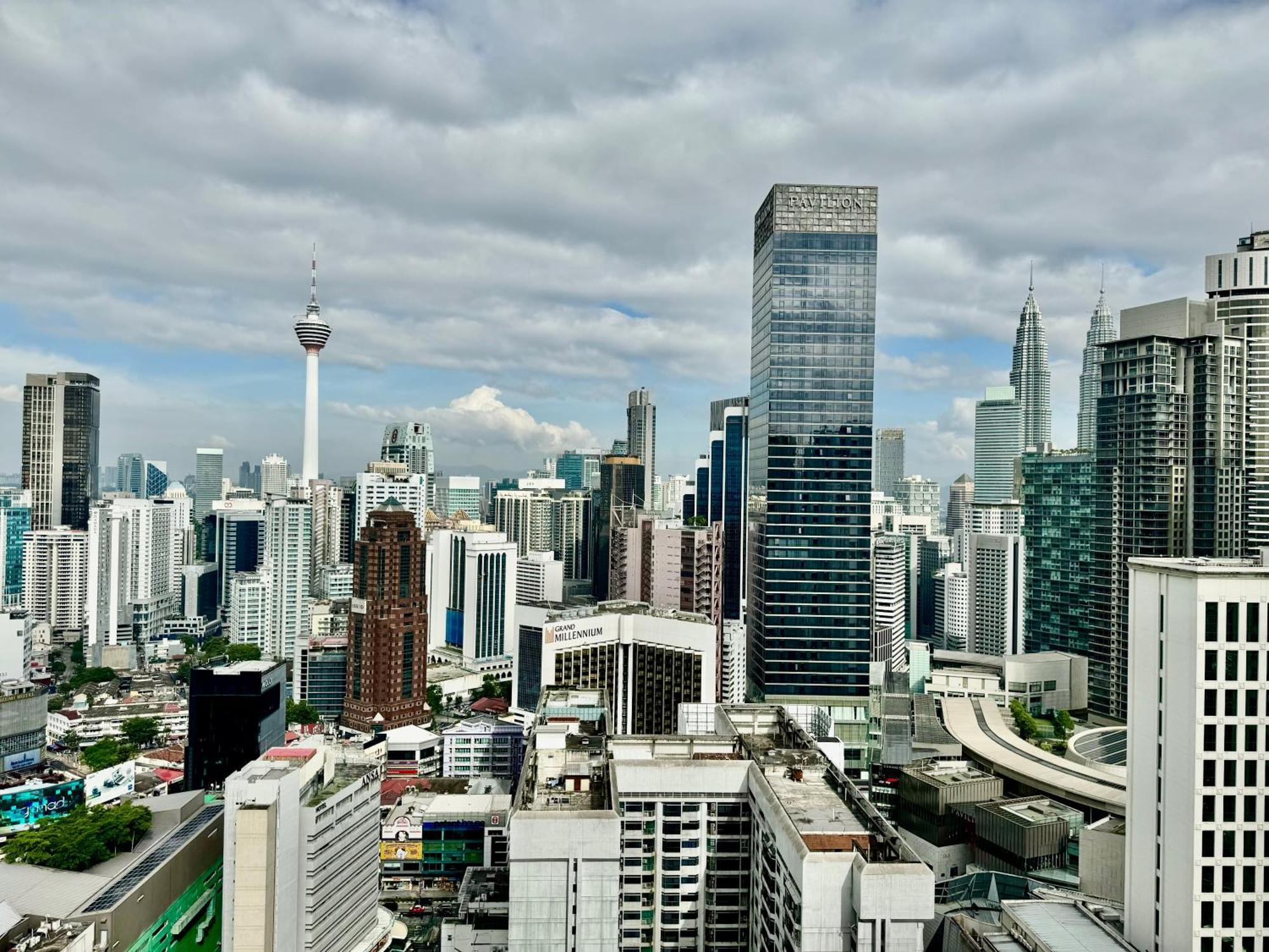 Klcc Suites At Axon By Skypool Kuala Lumpur Exterior foto