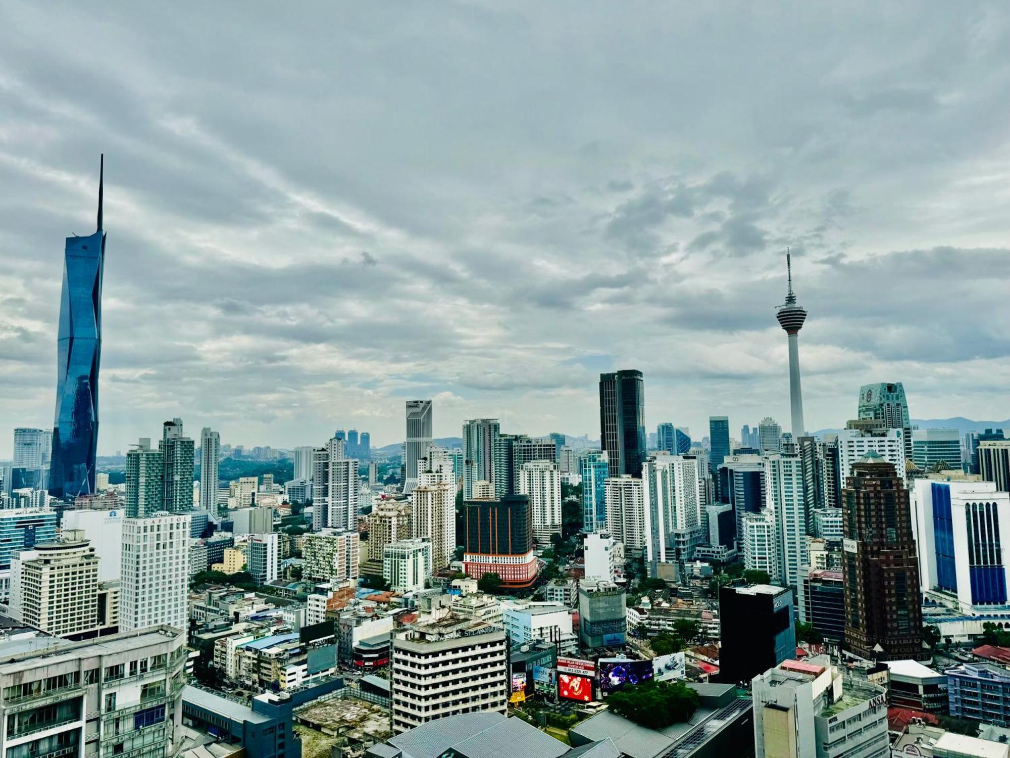 Klcc Suites At Axon By Skypool Kuala Lumpur Exterior foto