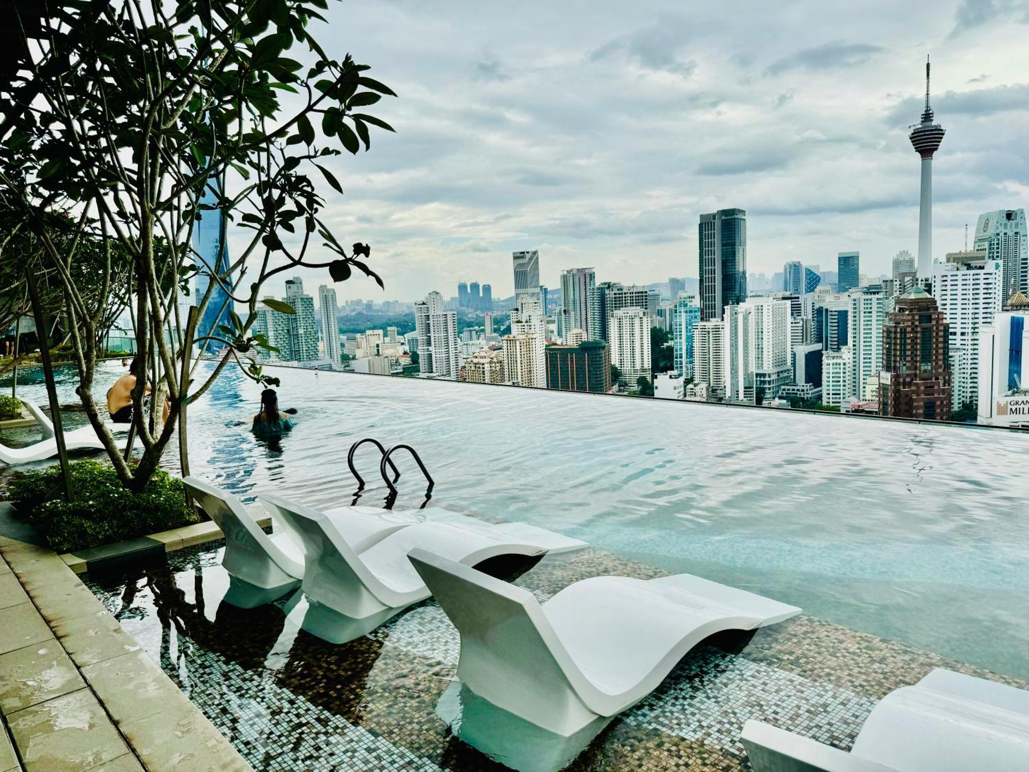 Klcc Suites At Axon By Skypool Kuala Lumpur Exterior foto